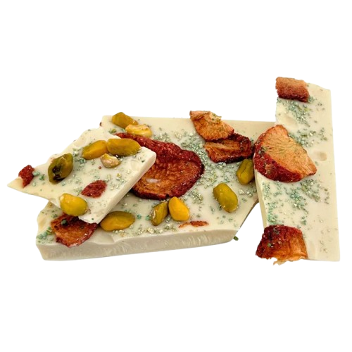 Barres brisées au chocolat blanc avec fraises et pistaches